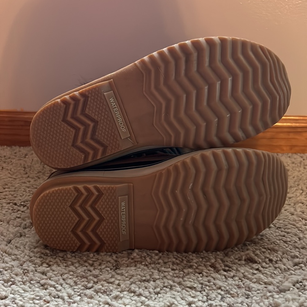 Sorel Joan of Arctic - Picture 5 of 6